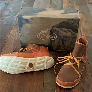 Nice easy hike or kicking around, comfy!